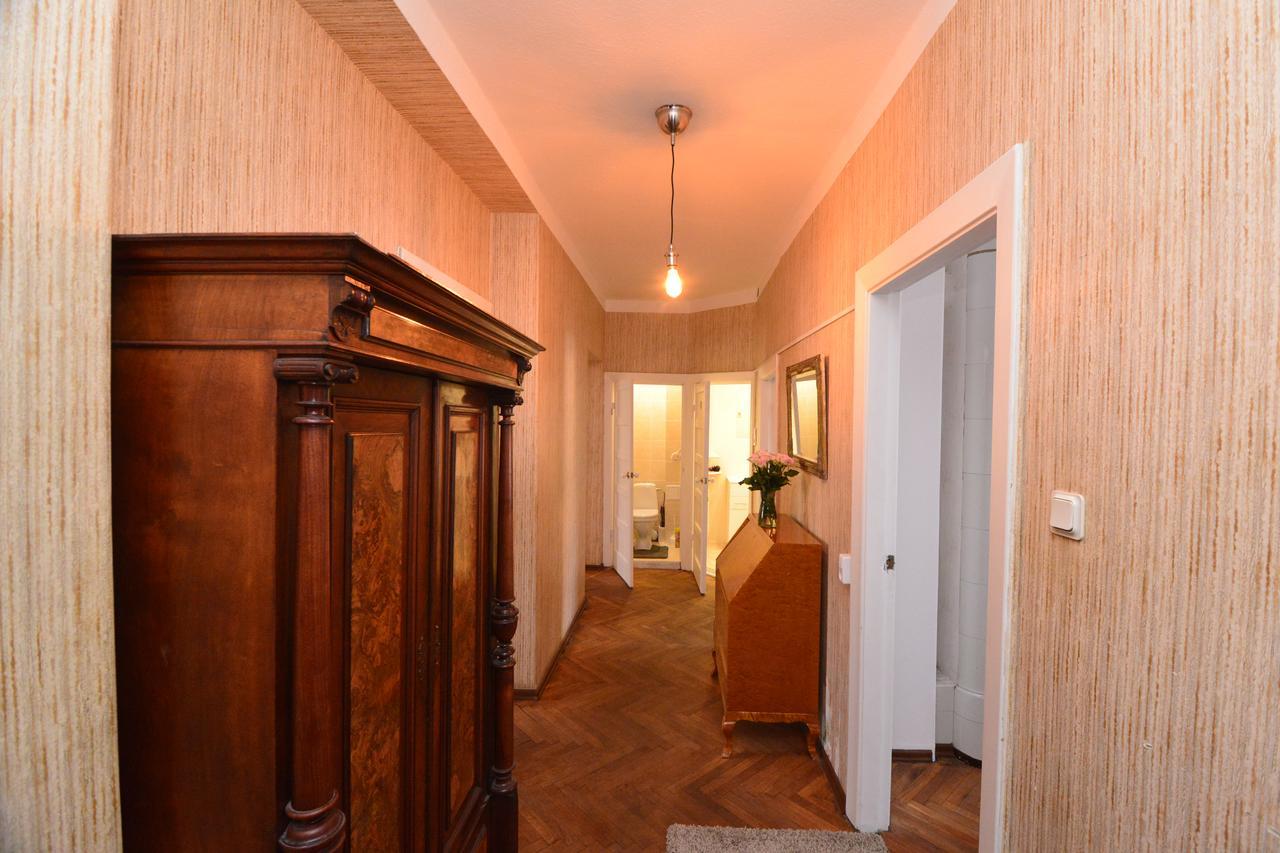 Beatrises Apartamenti Apartment Riga Luaran gambar