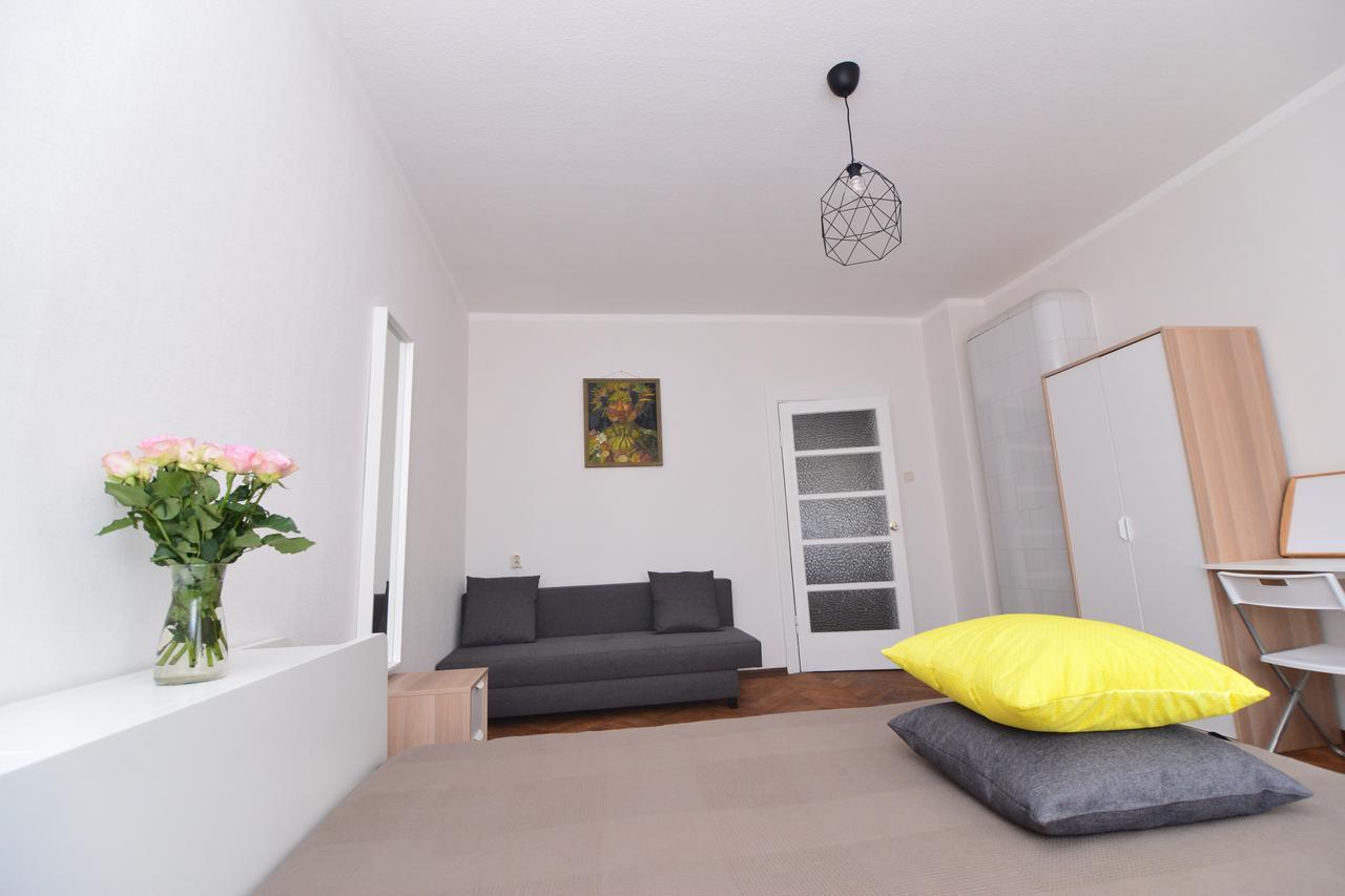 Beatrises Apartamenti Apartment Riga Luaran gambar