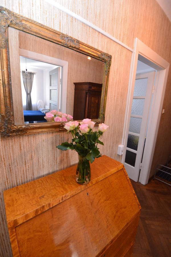 Beatrises Apartamenti Apartment Riga Luaran gambar